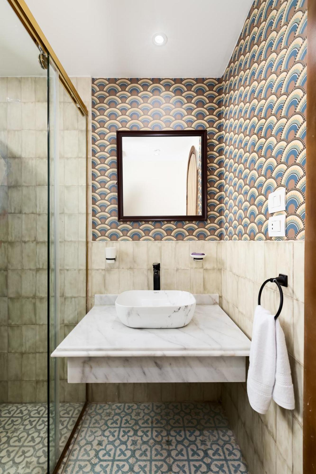Pyramid's Luxurious Gem Apartment Cairo